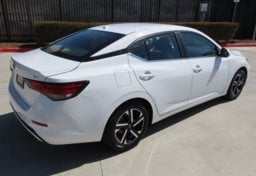 2024 Nissan Sentra SV - Thumbnail 9