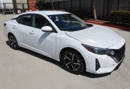 2024 Nissan Sentra SV - Thumbnail 2
