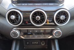 2024 Nissan Sentra SV - Thumbnail 14