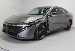 2026 Nissan Sentra SR - Thumbnail 4