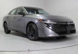 2026 Nissan Sentra SR - Thumbnail 3