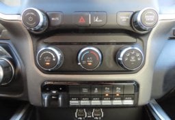 2024 Ram 2500 Big Horn - Thumbnail 16