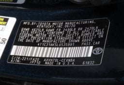 2020 Toyota Camry Hybrid LE - Thumbnail 29