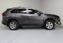 2023 Toyota RAV4 XLE - Thumbnail 6