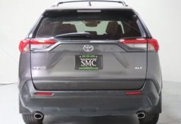 2023 Toyota RAV4 XLE - Thumbnail 11