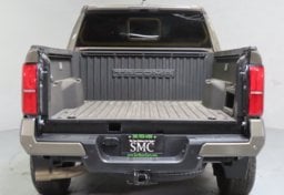 2024 Toyota Tacoma TRD Off-Road - Thumbnail 11