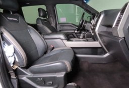 2017 Ford F-150  Raptor - Thumbnail 29