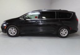 2022 Chrysler Pacifica Touring L - Thumbnail 5