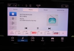2022 Chrysler Pacifica Touring L - Thumbnail 25