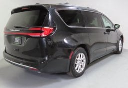 2022 Chrysler Pacifica Touring L - Thumbnail 8