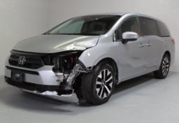 2025 Honda Odyssey EX-L - Thumbnail 4