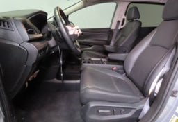 2025 Honda Odyssey EX-L - Thumbnail 17