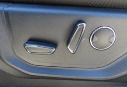 2016 Ford F-150 XLT - Thumbnail 34