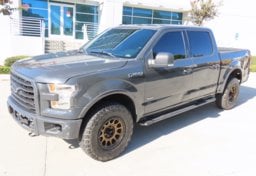 2016 Ford F-150 XLT - Thumbnail 2
