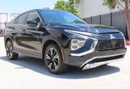 2026 Mitsubishi Eclipse Cross SE - Thumbnail 3