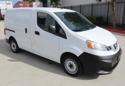 2018 Nissan NV200 S - Thumbnail 2