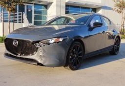 2026 Mazda Mazda3 Hatchback  S Carbon Edition - Thumbnail 4
