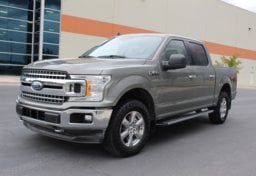 2020 Ford F-150 4x4 XLT - Thumbnail 2