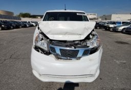 2017 Nissan NV200 - Thumbnail 3