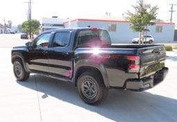 2026 Nissan Frontier PRO-4X - Thumbnail 8