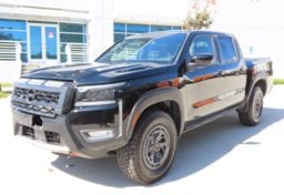 2026 Nissan Frontier PRO-4X - Thumbnail 3