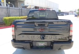2026 Nissan Frontier PRO-4X - Thumbnail 11