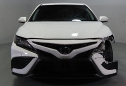 2021 Toyota Camry SE - Thumbnail 12