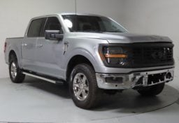 2025 Ford F-150 XLT - Thumbnail 3
