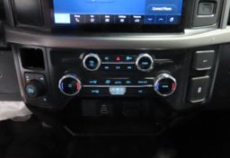 2025 Ford F-150 XLT - Thumbnail 22