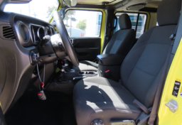 2023 Jeep Wrangler Sport S - Thumbnail 25