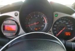 2017 Nissan 370Z - Thumbnail 9