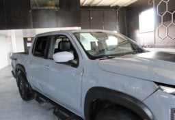 2022 Nissan Frontier - Thumbnail 14