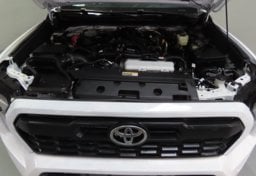 2025 Toyota Tacoma SR - Thumbnail 30
