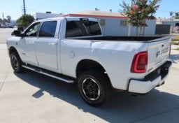 2026 Ram 2500 4x4 Laramie - Thumbnail 9