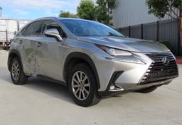 2019 Lexus NX 300 Crossover - Thumbnail 3
