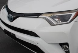 2017 Toyota RAV4 Hybrid. XLE - Thumbnail 21