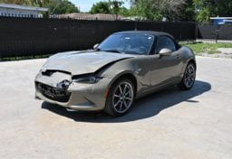 Picture of 2023 Mazda MX-5 Miata