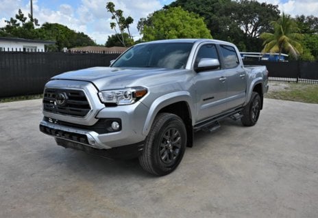 Picture of 2019 Toyota Tacoma