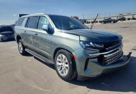 Picture of 2023 Chevrolet Suburban