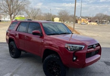 Picture of 2022 Toyota 4Runner