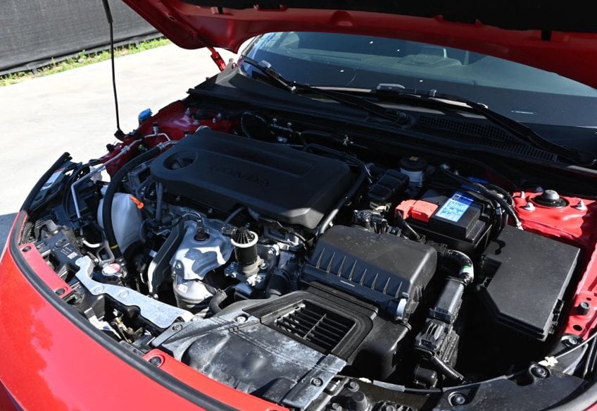 2025 Honda Civic Hatchback Sport - Photo 13