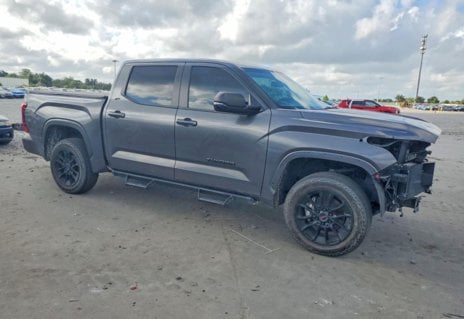 Picture of 2024 Toyota Tundra