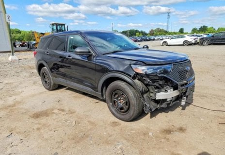 Picture of 2022 Ford Explorer Hybrid