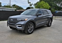 Picture of 2021 Ford Explorer