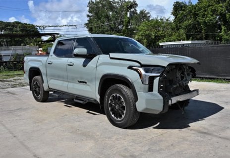 Picture of 2022 Toyota Tundra