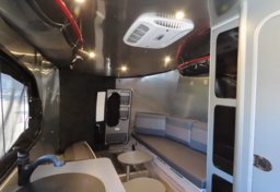 2022 Airstream TRAILER Basecamp - Image 60