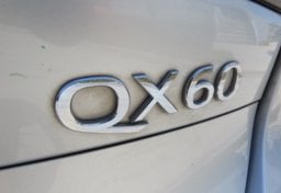 2020 Infiniti QX60 - Image 17