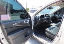 2020 Infiniti QX60 - Image 21