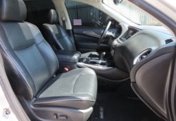 2020 Infiniti QX60 - Image 30
