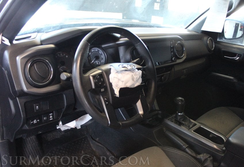 2021 Toyota Tacoma TRD Off-Road - Image 22